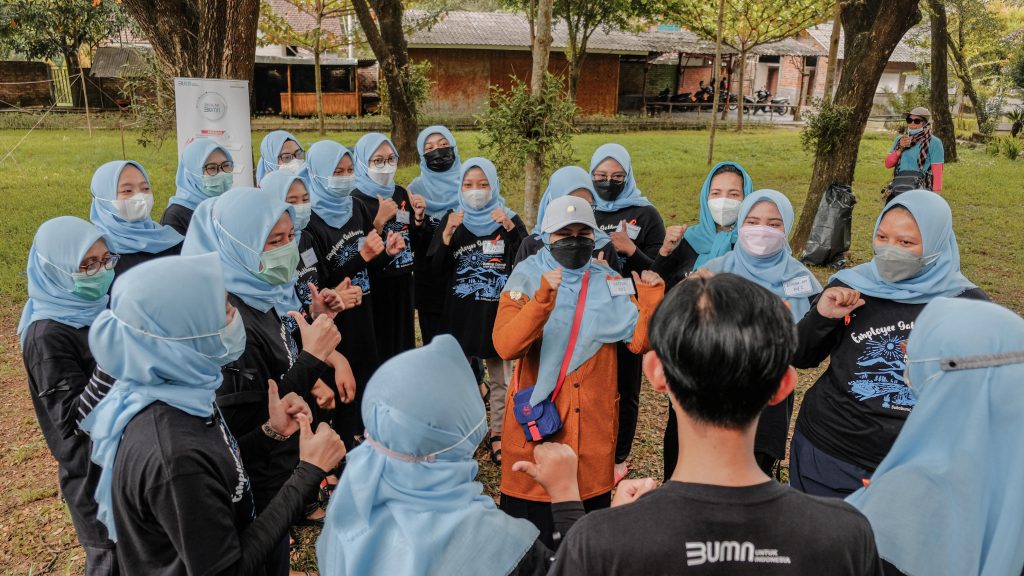 gathering perusahaan