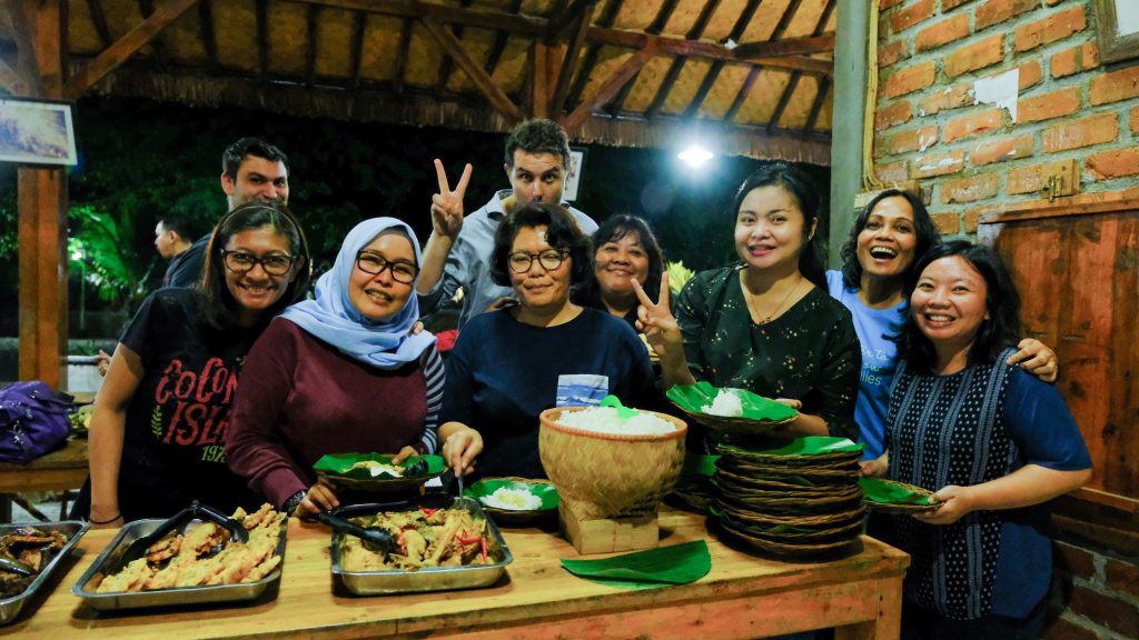 arti family gathering