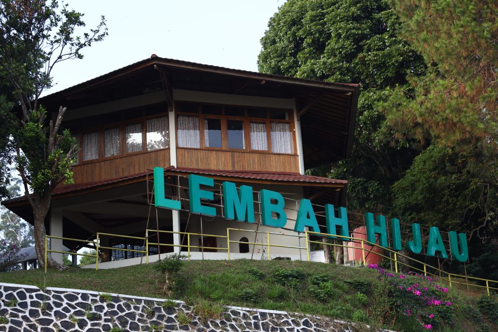 lembah hijau