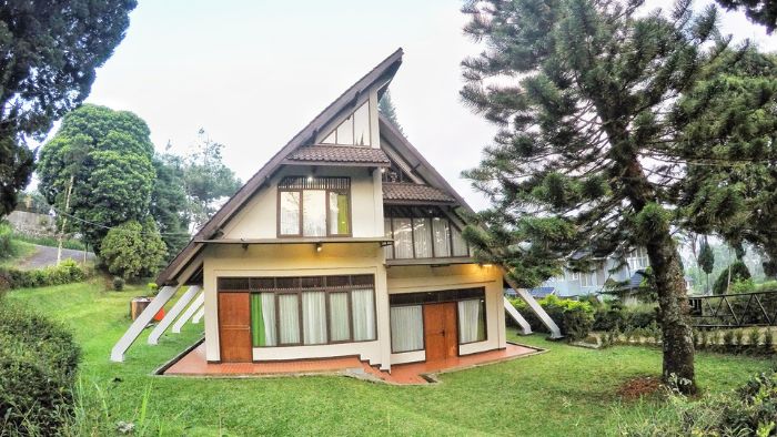 villa sari ater lembang