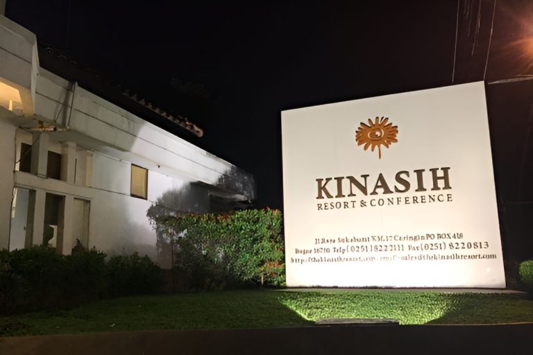 kinasih resort