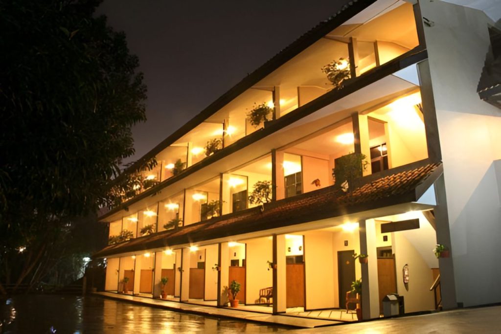 hotel augusta sukabumi